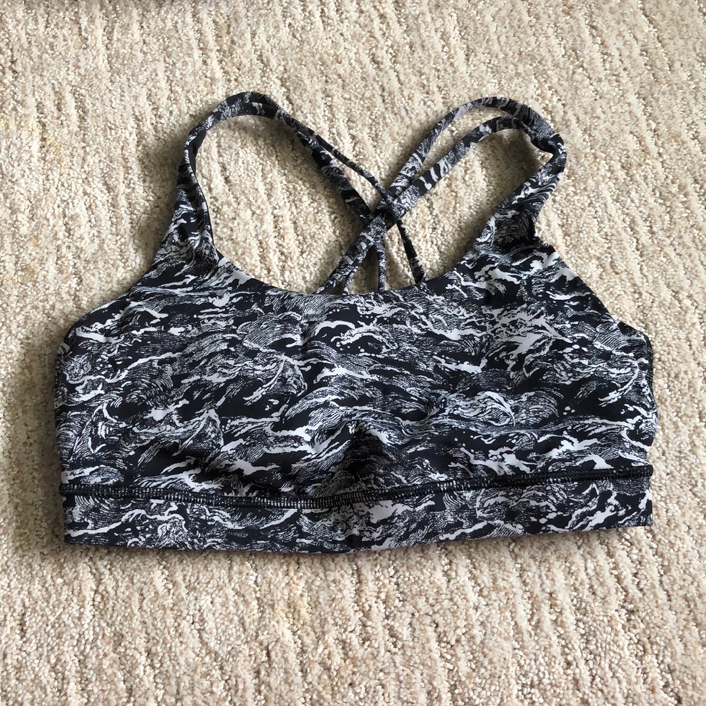 Lululemon Energy sports bra size 8